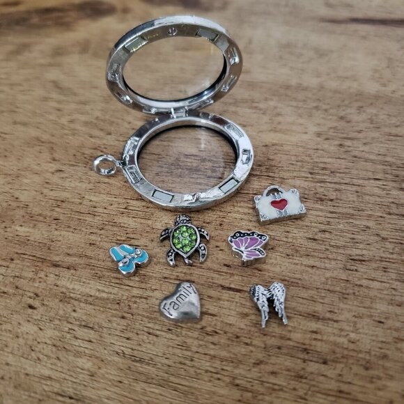NEW Silver Floating Charm Locket CZ Halo Interchangeable Family & Summer Friends - Picture 5 of 13